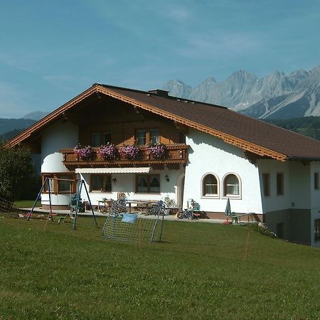 Ferienhaus U. Appartement Knauss Schladming Exterior photo