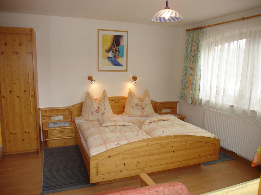 Ferienhaus U. Appartement Knauss Schladming Exterior photo